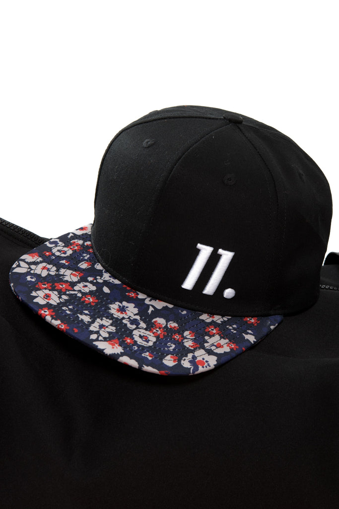 Black/Floral